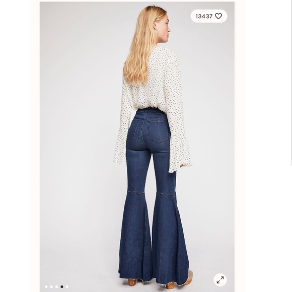 Free People High Rise Just Float On Flare Jeans - Picture 3 of 8